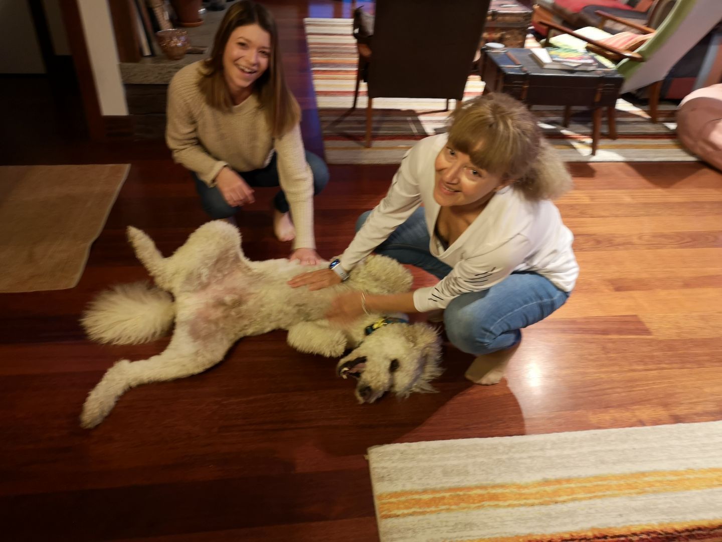 Girlfriends at Sunlover